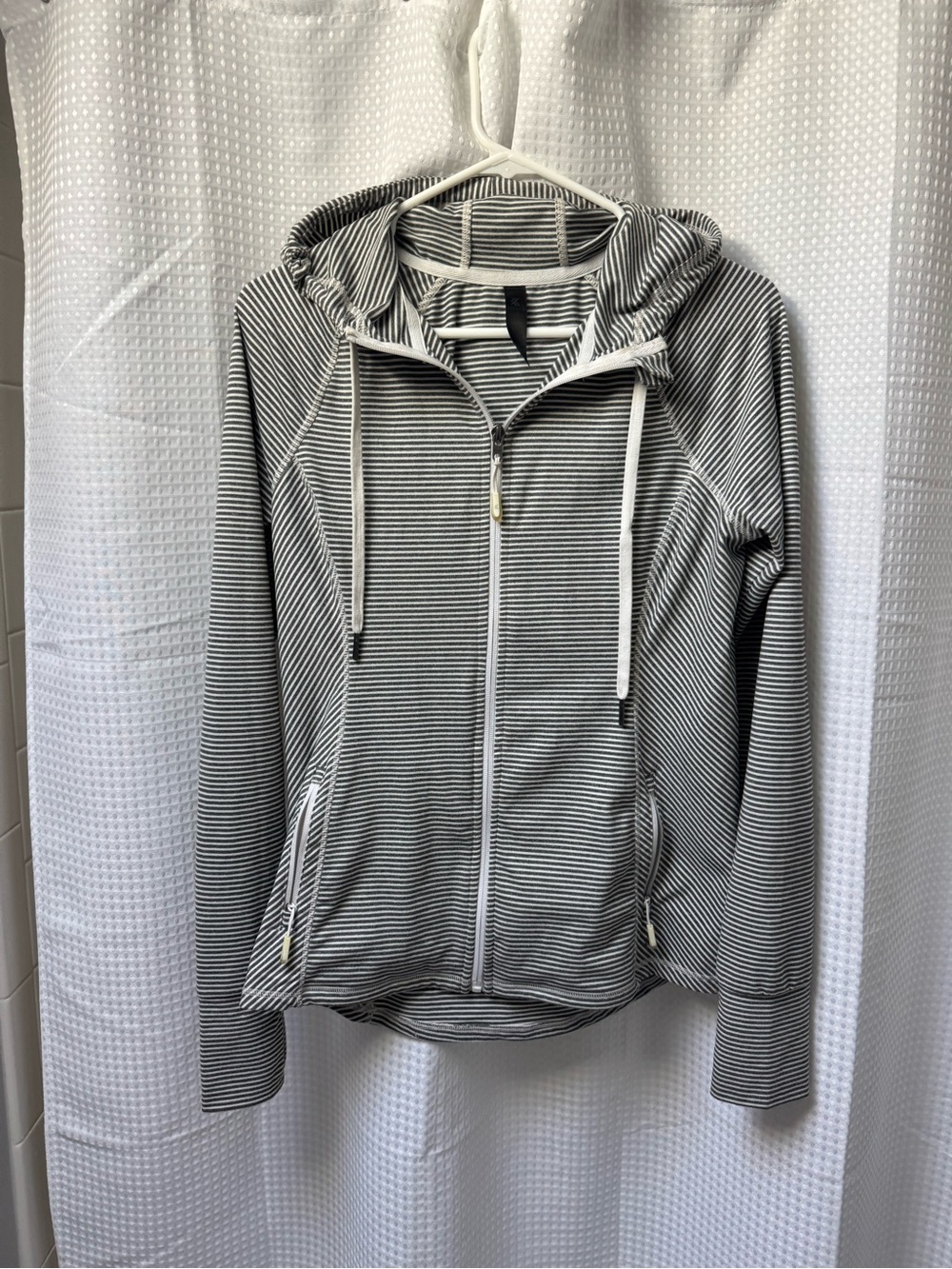KYODAN Signature Black and White Striped Hooded Zip‎ Jacket Women’s M